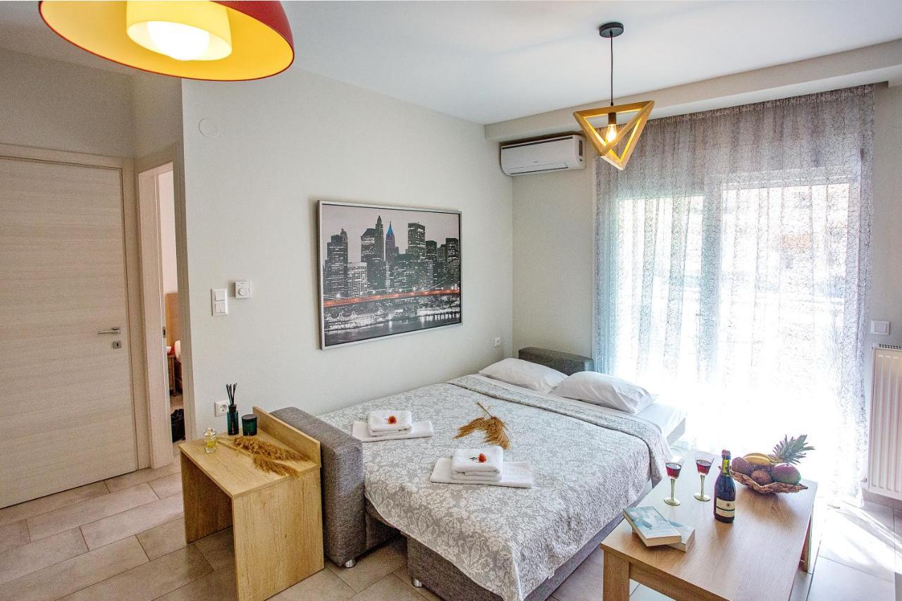 Sun & Sea Luxury Apartment Néa Péramos Zewnętrze zdjęcie